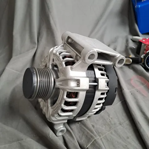 BOSCH ALTERNATOR / COLLECTION ONLY 