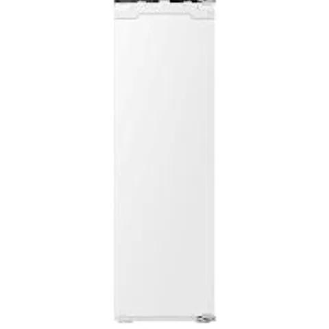 BOXED SWAN 143CM HIGH, LARDER FRIDGE - WHITE