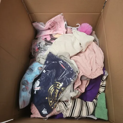 BOX OF APPROXIMATELY 25 ASSORTED CLOTHING ITEMS IN VARIOUS STYLES , COLOURS AND SIZES 