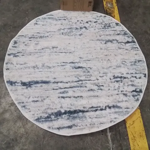 TWINSBURG HOOKED BEIGE/BLUE RUG APPROXIMATELY 90CM ROUND