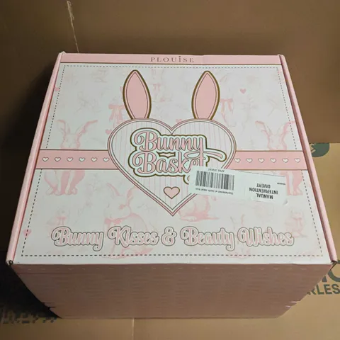 SEALED PLOUISE BUNNY KISSES & BEAUTY WISHES GIFT BOX – PINK COSMETIC SET