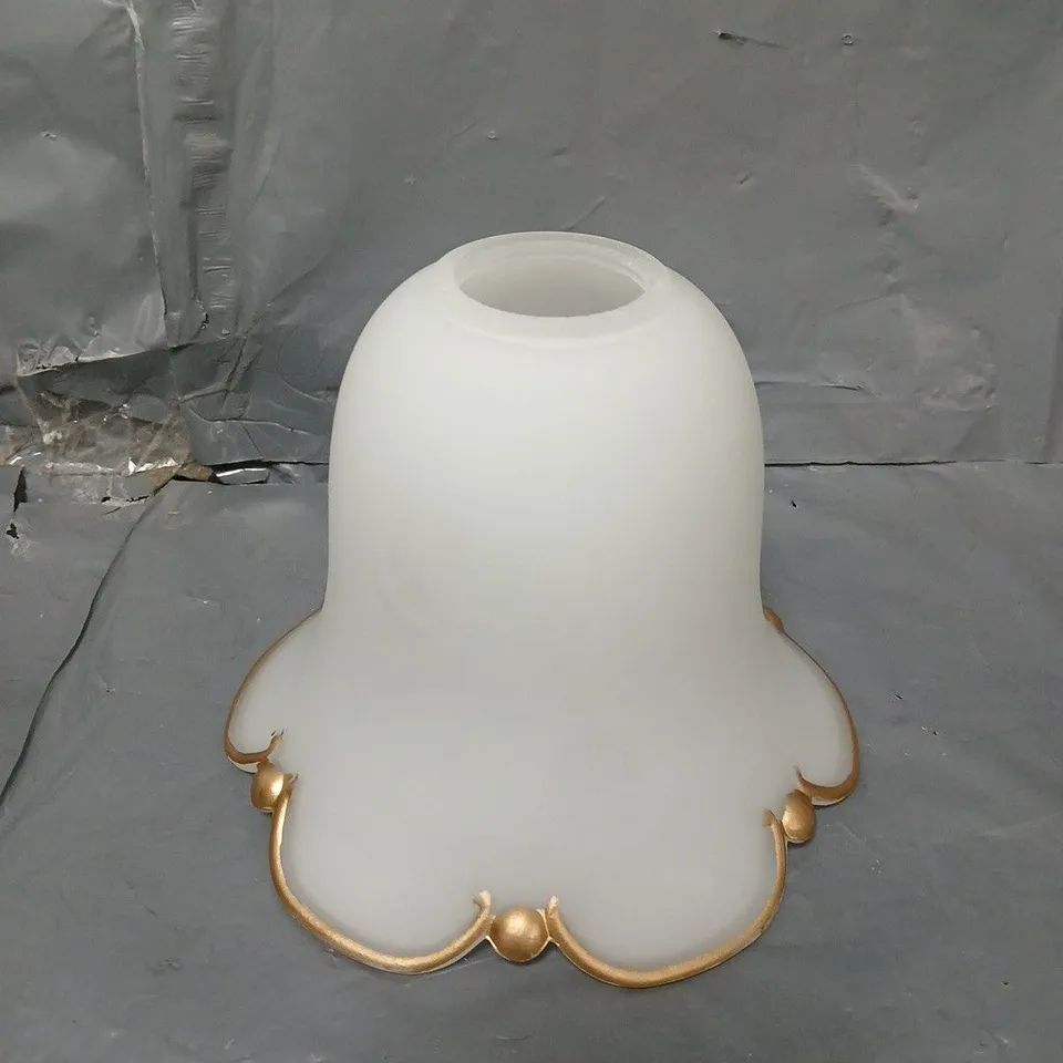 BOXED GLASS LAMP 