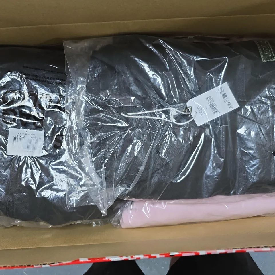 APPROXIMATELY 9 ASSORTED CLOTHING ITEMS IN VARIOUS SIZES, COLOURS & STYLES TO INCLUDE LACE TRIM BRALETTE, PLUSH GRAPHIC CREW, GARAGE JACKET, ETC
