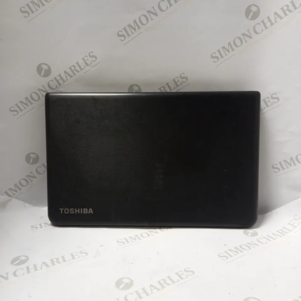 TOSHIBA SATELLITE PRO C50-A-1E2 LAPTOP 