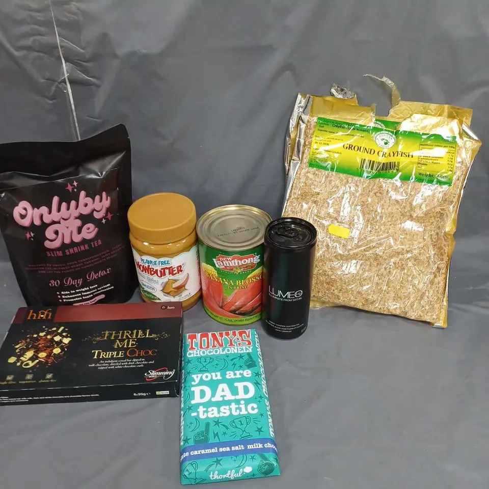 LOT OF APPROXIMATELY 10 FOOD AND DRINK ITEMS TO INCLUDE TEA, COFFEE AND PEANUT BUTTER