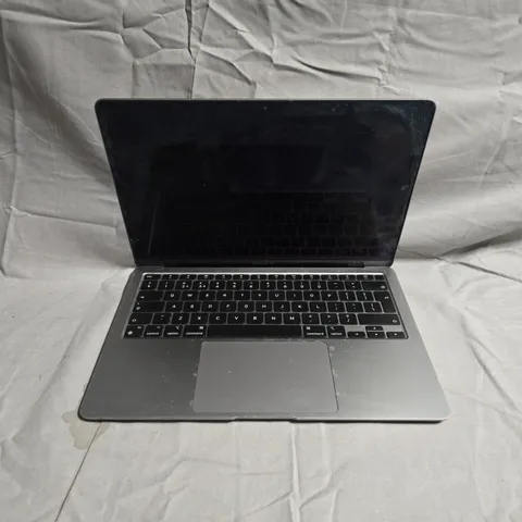APPLE MACBOOK AIR 13-INCH (A2337) M1, SPACE GRAY