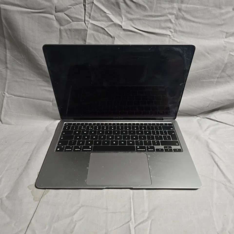 APPLE MACBOOK AIR 13-INCH (A2337) M1, SPACE GRAY