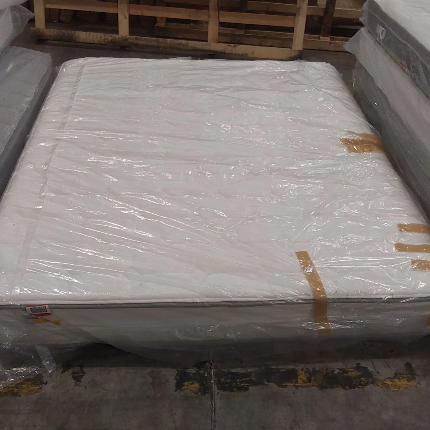 QUALITY BAGGED NOVILLA 27CM ORTHO MEMORY FOAM POCKET MATTRESS - 6FT SUPERKING
