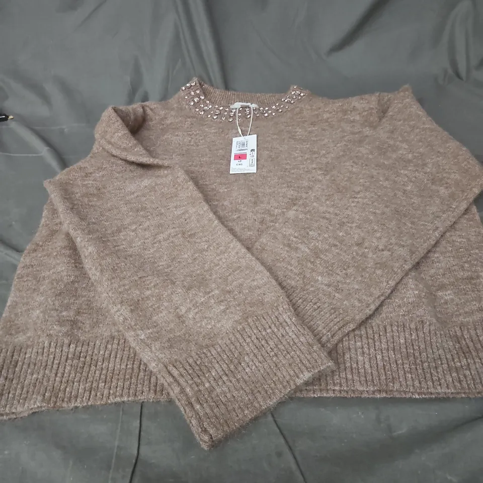 MARKS & SPENCER TAUPE KNIT JUMPER WITH BEADED NECKLINE, SIZE L