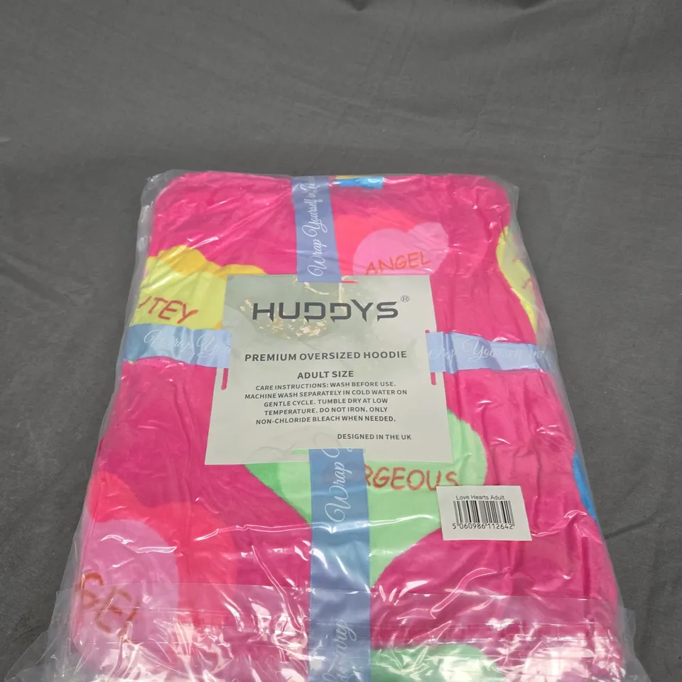 HUDDYS SEALED PREMIUM OVERSIZED HOODIE - LOVE HEARTS