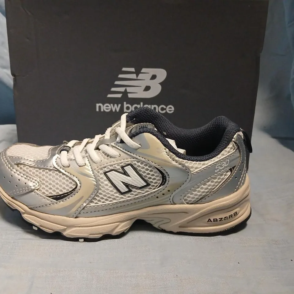 NEW BALANCE 530 RUNNING SHOES - SUMMER FOG, GREY/SILVER (BOXED) SIZE 1.5