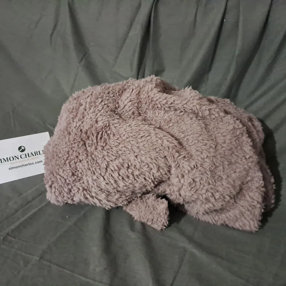 CAROLE HOCHMAN SHAGGY WIDE COLLAR ROBE IN MOCHA SIZE MEDIUM 