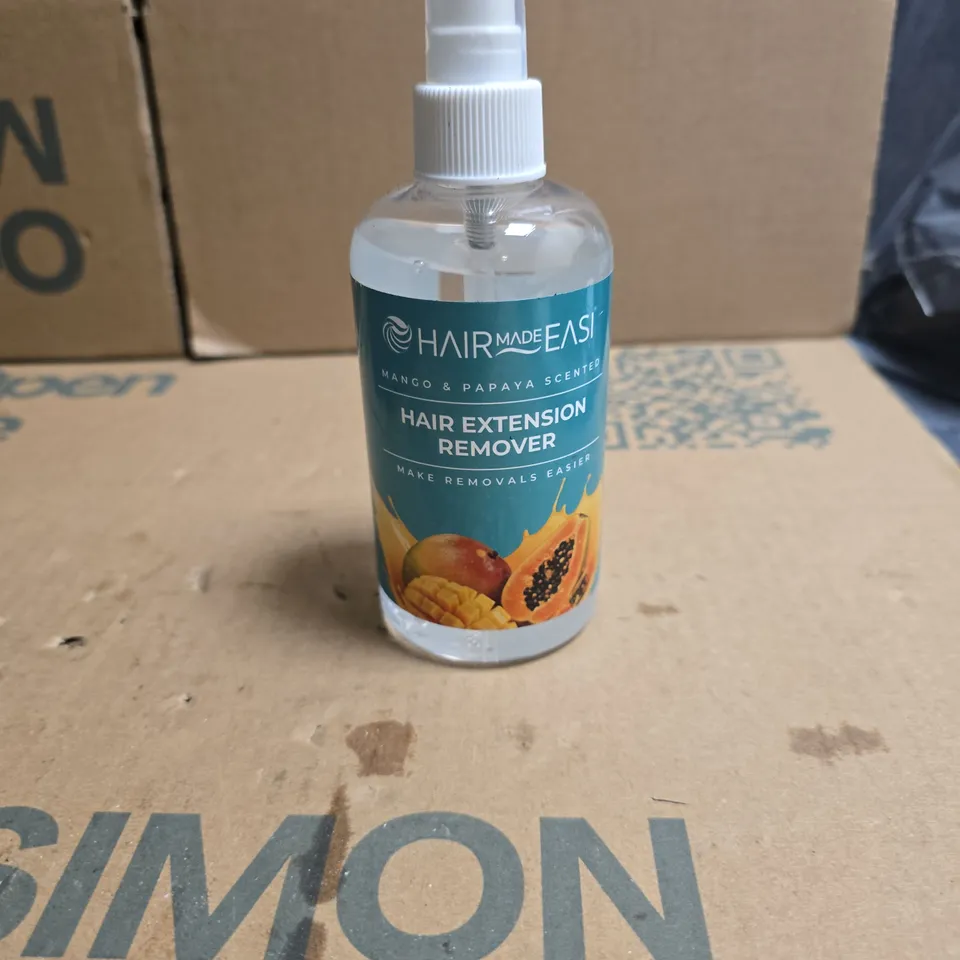 TOTE OF APPROXIMATELY 15 ASSORTED COSMETICS TO INCLUDE: EXTENSION REMOVER 