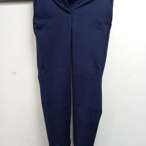 BODEN T0010 PANTS IN NAVY - UK 10P