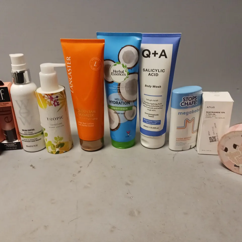 APPROXIMATELY 20 ASSORTED COSMETIC PRODUCTS TO INCLUDE PLOUISE BODY SCRUB, ANUA DARK SPOT CORRECTING SERUM, AND TROPIC HAND WASH ETC. 