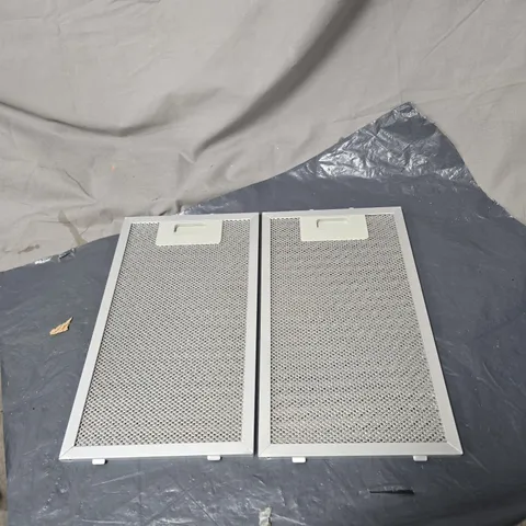 2 X METAL MESH FILTERS, 18.5 X 32CM. BOXED
