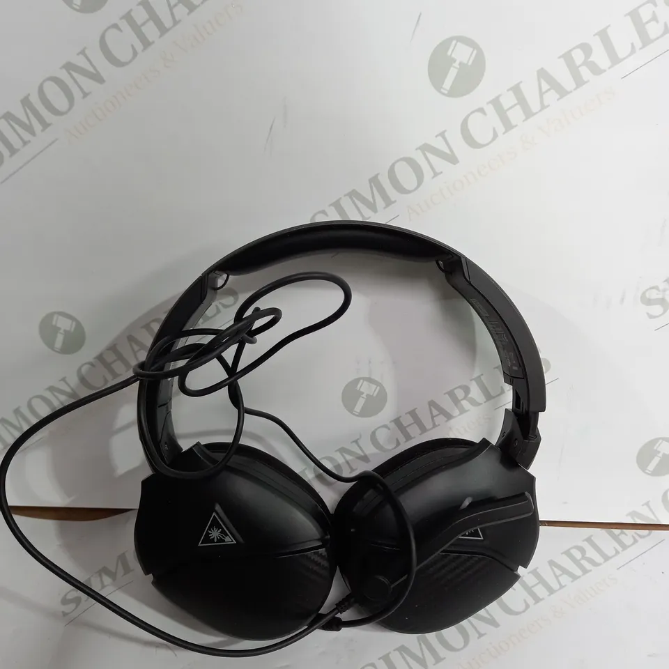BOXED MULTIPLATFORM TURTLE BEACH RECON200 GEN 2 WIRED HEADSET 