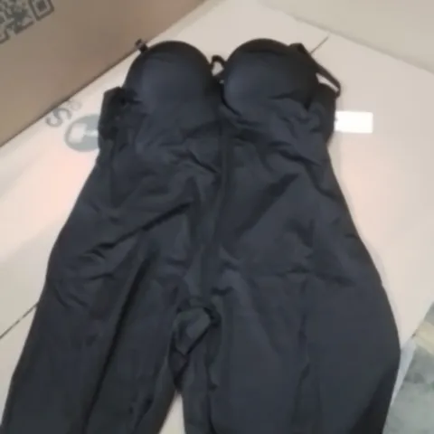 BOX CONTAINING APPROXIMATELY 15 BRAND NEW MAGISCULPT BLACK BODYSUIT 40D