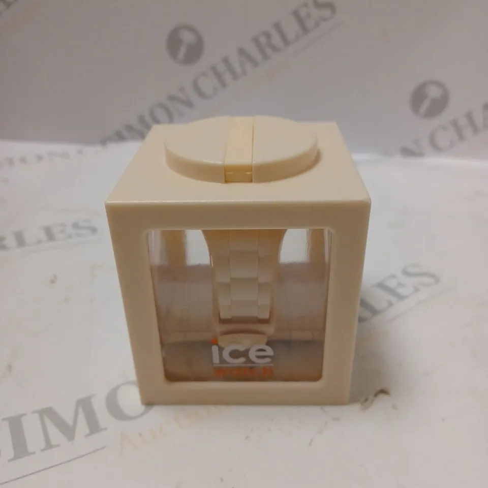 ICE WATCH PINK BOXED 