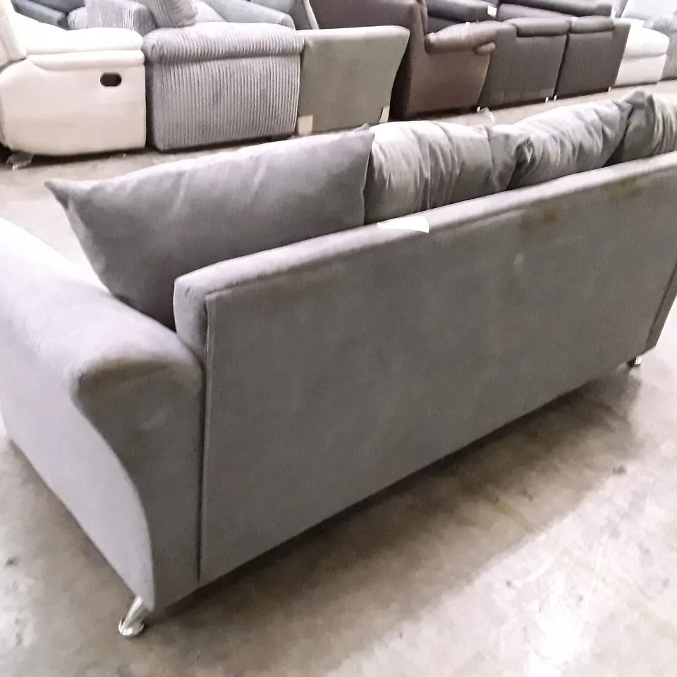 DESIGNER 3 SEATER SOFA - GREY FABRIC 