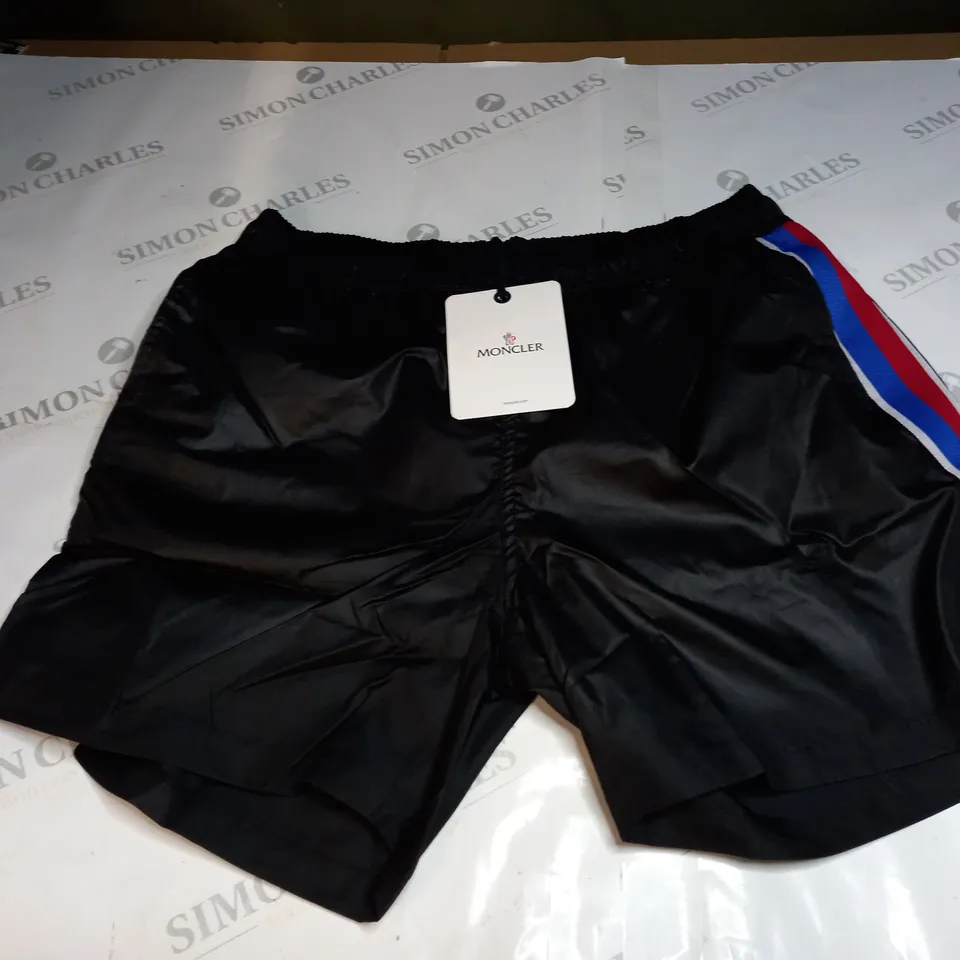MONCLER SWIM SHORTS SIZE L 
