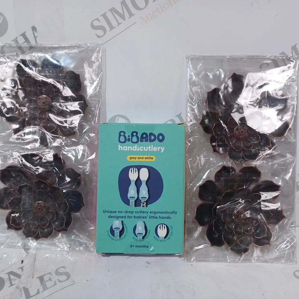 APPROXIMATELY 10 ASSORTED HOUSEHOLD ITEMS TO INCLUDE BIBADO NAVY/MINT BABY CUTLERY, LOTUS INSENCE BURNER, ETC