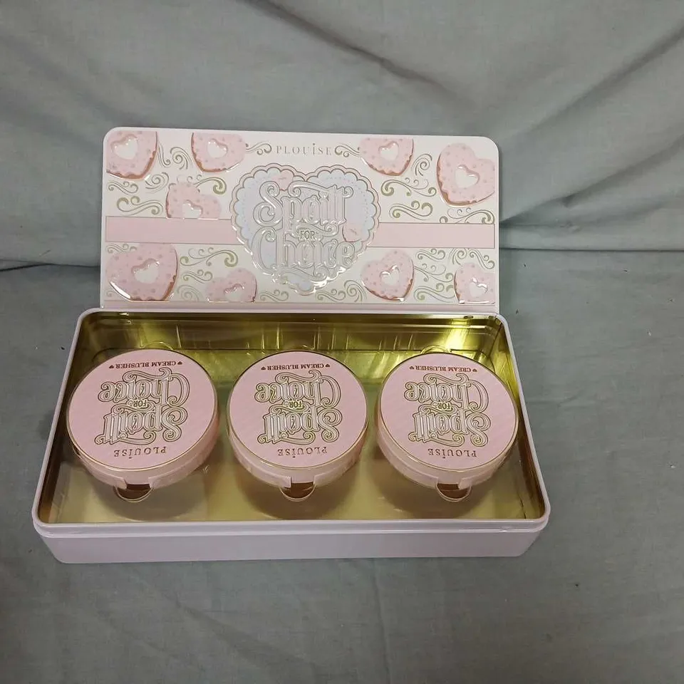 BOXED PLOUISE SPOILT FOR CHOICE GIFT SET
