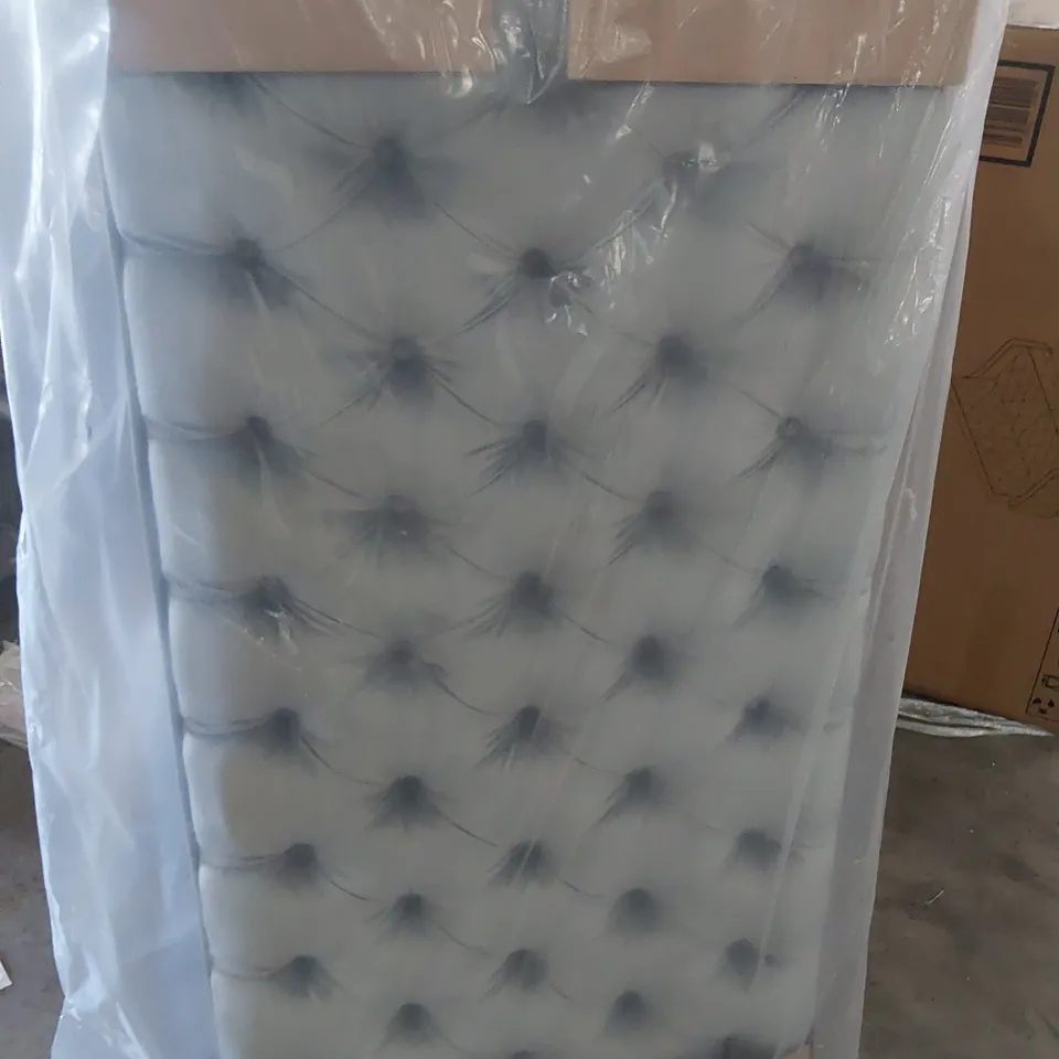 BAGGED DESIGNER FLORENCE 4'6" DIUBLE LUXURY VELVET HEADBOARD GREY