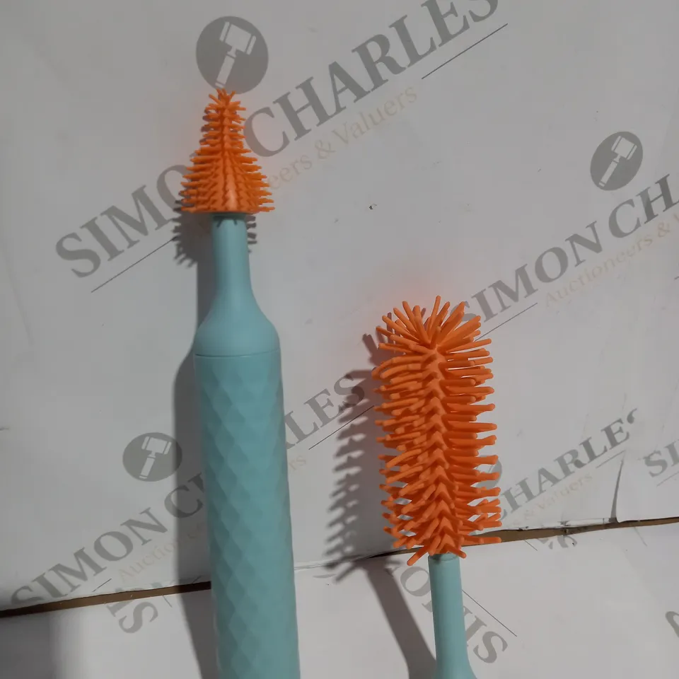 EFFICIENT ELECTRIC BOTTLE BRUSH WITH 2 SILICONE AND 1 SPONGE BRUSH HEAD