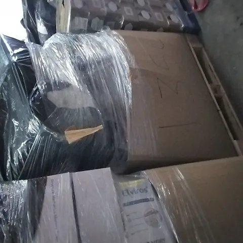 PALLET OF ASSORTED ITEMS INCLUDING LUXURIOUS MICROFIBRE DUVET, OHUHU ACOUSTIC PANELS STUDIO FOAM, NECK PILLOWS, SEAT CUSHION