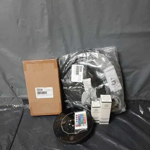 APPROXIMATELY 15 ASSORTED ITEMS TO INCLUDE OSKIA RENAISSANCE 360 SUPREME CREAM, SUNSHADE SET, SFIXX SOLAR WATER FOUNTAIN, ETC - COLLECTION ONLY