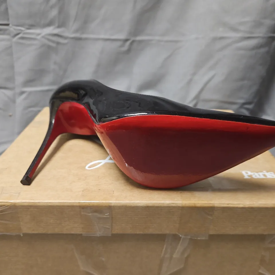 CHRISTIAN LOUBOUTIN KATE 100 BLACK PATENT PUMPS, UK 6 (EU 39) – BOXED