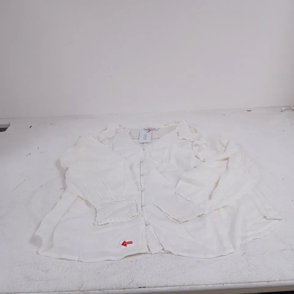 TOGETHER IVORY CRINKLE BLOUSE SIZE 26