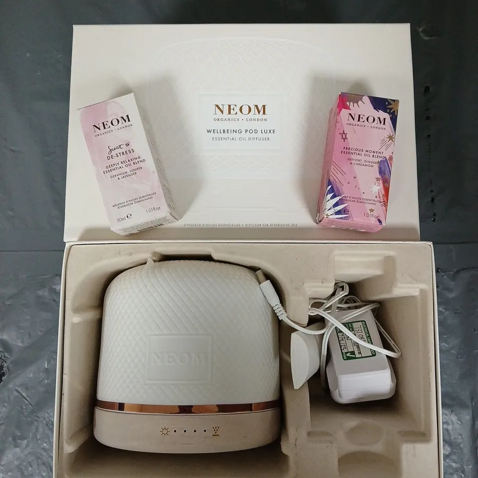 BOXED NEOM WELLBEING POD LUXE ESSENTIAL OIL DIFFUSER 