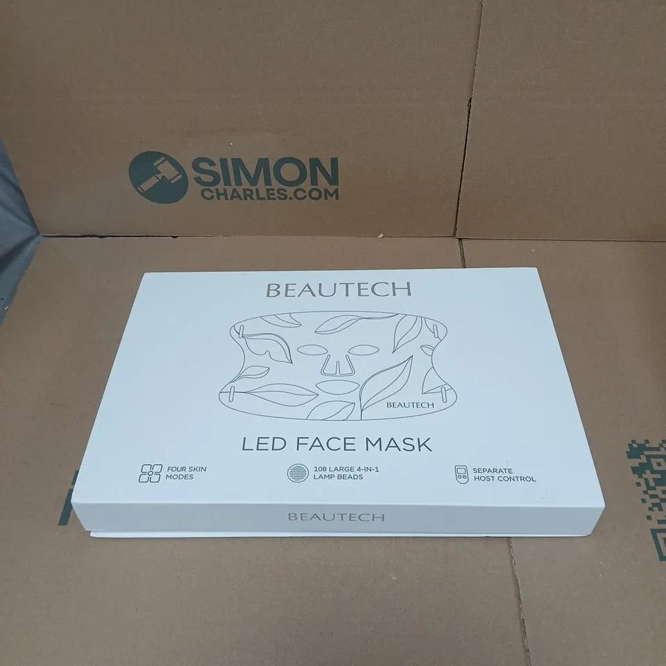 BEAUTECH LED FACE MASK 4 SKIN MODES BOXED