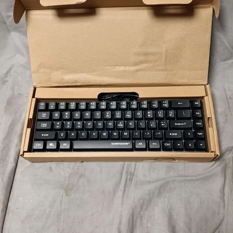 SUMVISION 68-KEY WIRED GAMING KEYBOARD