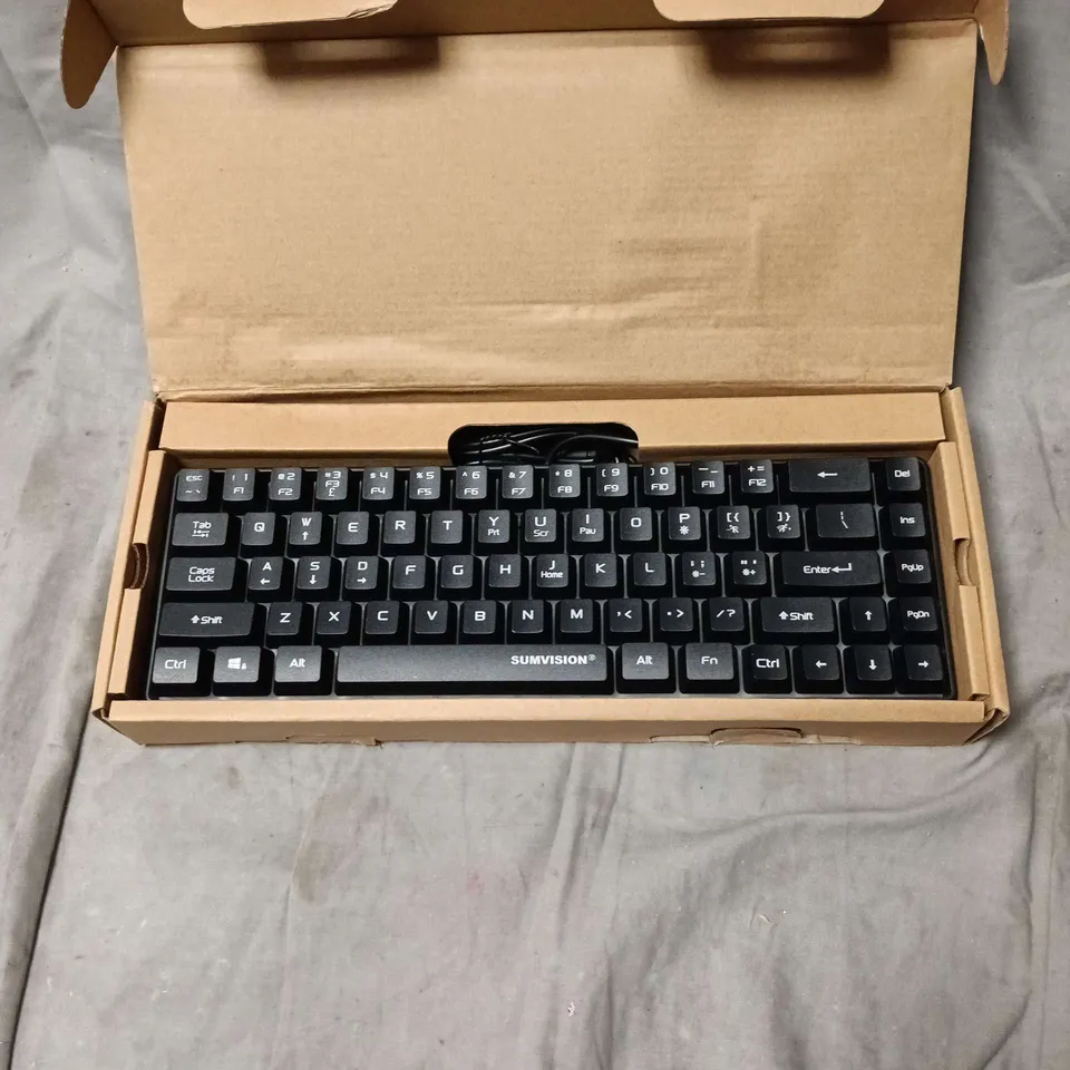 SUMVISION 68-KEY WIRED GAMING KEYBOARD