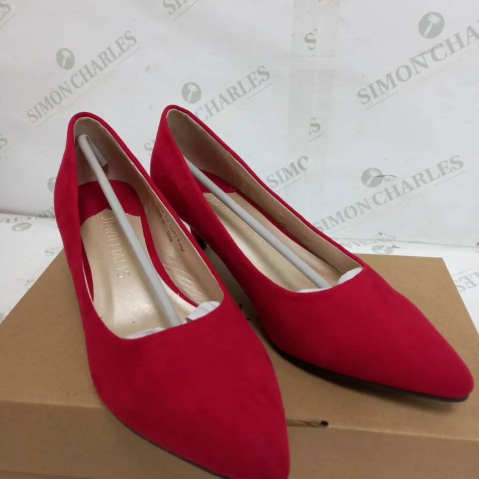 BOX OF 9 JD WILLIAMS SCARLET LOW HEELS - UK SIZE 5 