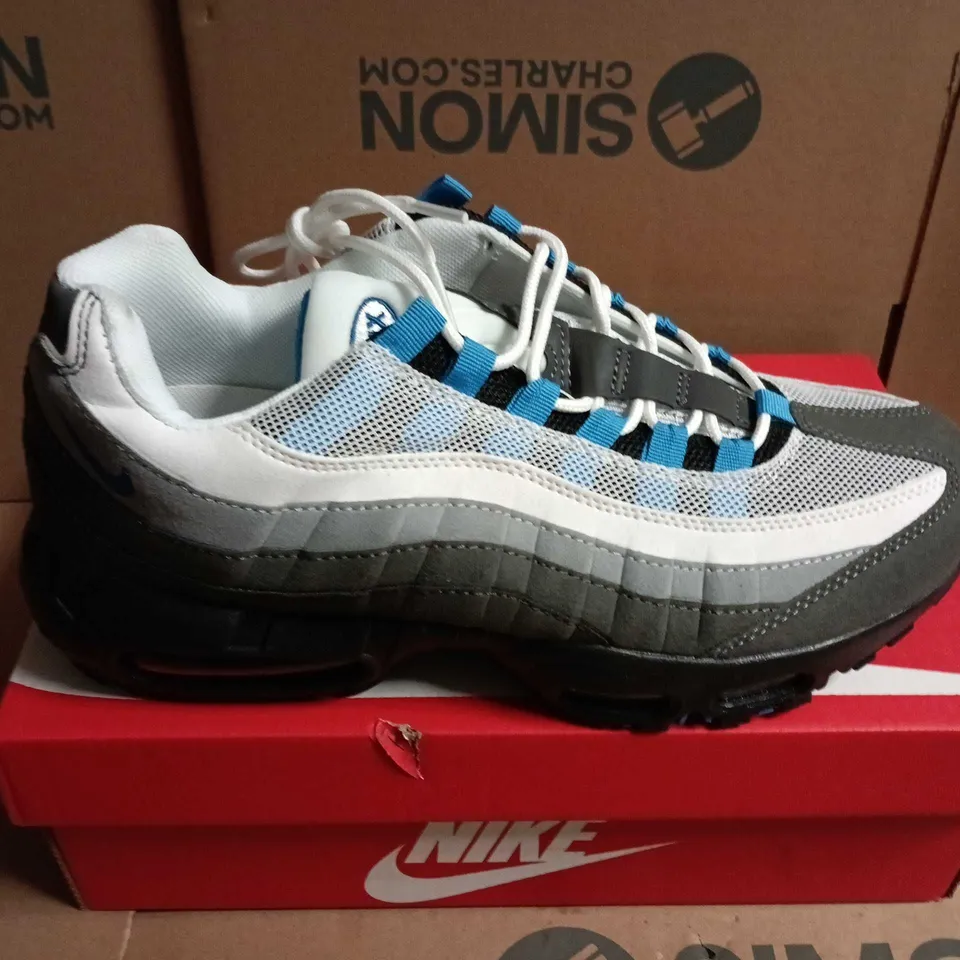 BOXED PAIR OF NIKE AIR MAX 95 TT – UK 9, GREY/ROYAL – MEN'S SHOES