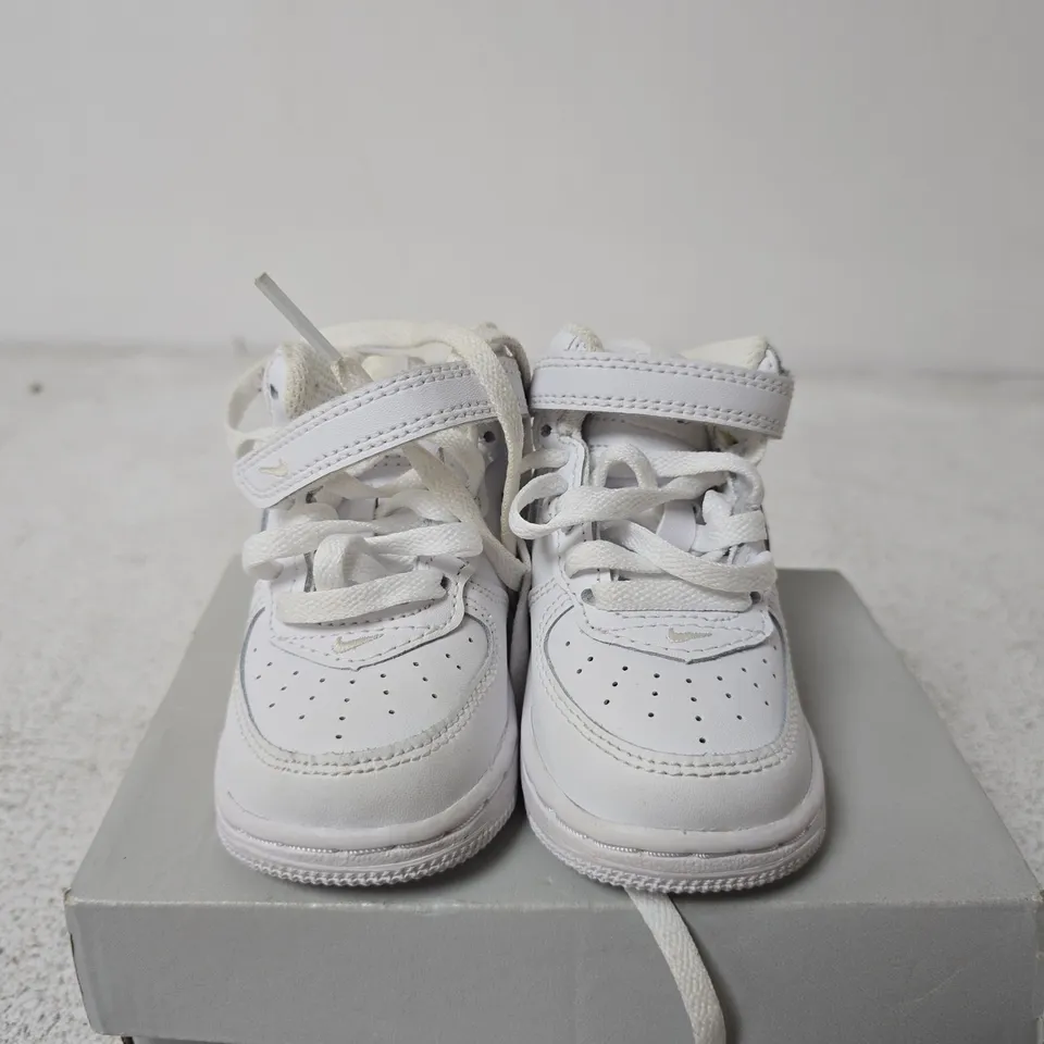 BOXED PAIR OF NIKE FORCE 1 MID TD TODDLER SNEAKERS – WHITE, UK 3.5