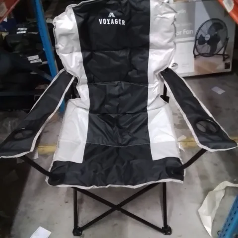 BAGGED VOYAGER CAMPING CHAIR BLACK AND GREY