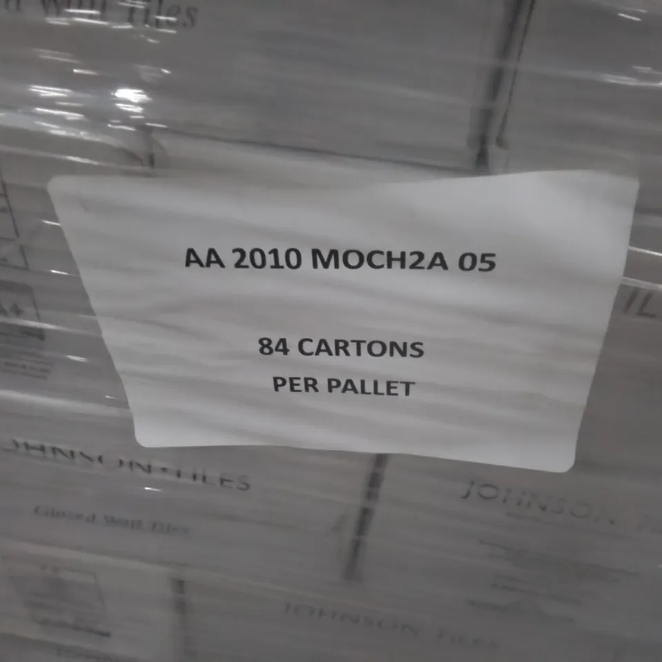 PALLET TO CONTAIN APPROX 84 X CARTONS OF JOHNSON KITCHEN-09 BROWN GLAZED WALL TILES - 50 TILES PER CARTON // TILE SIZE: 197 X 97 X 6.5mm