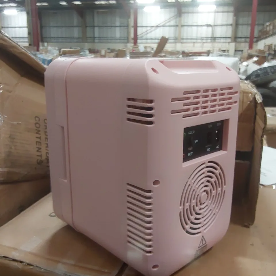 BOXED MINI FRIDGE 4L CAR REFRIGERATOR WITH LED MIRROR