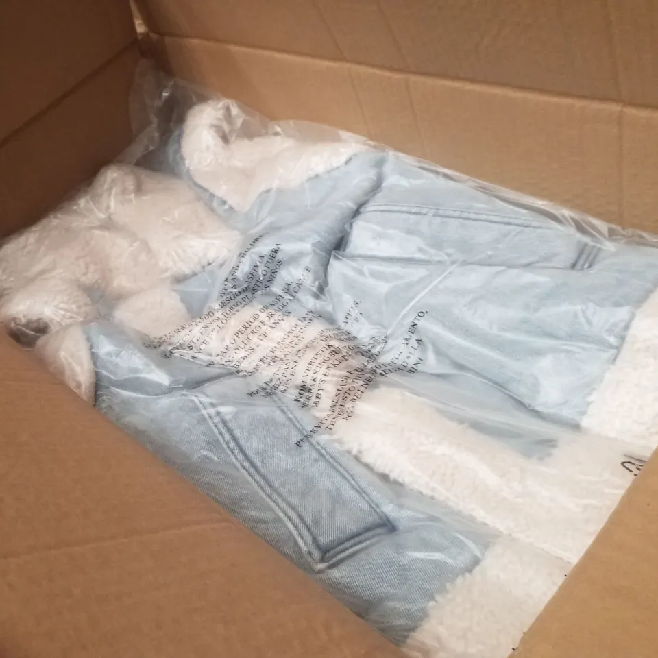 BOX CONTAINING APPROXIMATELY 6 BRAND NEW SIMPLY BE BLUE REGULAR SLEEVELESS DENIM GILETS - SIZE 16