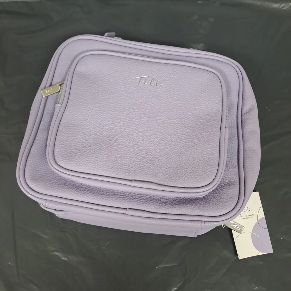 TILI FOLD OUT VANITY & TRAVEL BAG