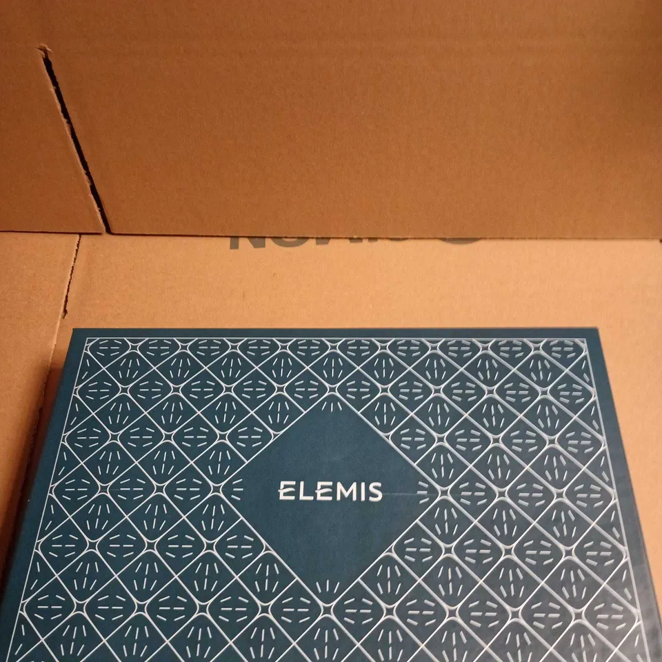 ELEMIS SKINCARE GIFT SET – 5-PIECE COLLECTION