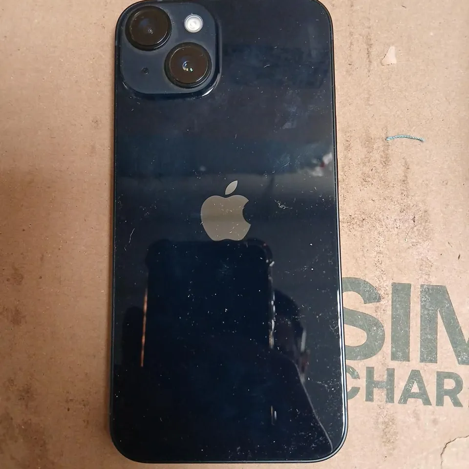 APPLE IPHONE – BLACK