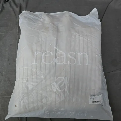 BAGGED REASN WIDE RIB QUARTER ZIP JUMPER IN OATMEAL - UK 14-16