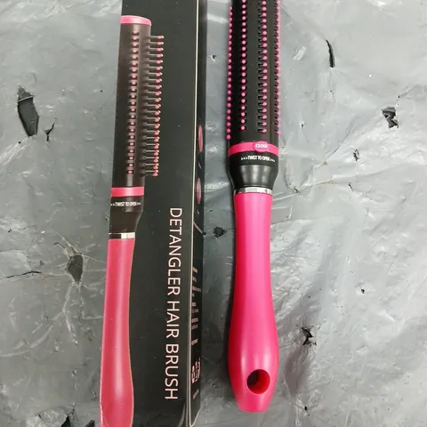 NEOMI DETANGLING HAIR BRUSH - PINK