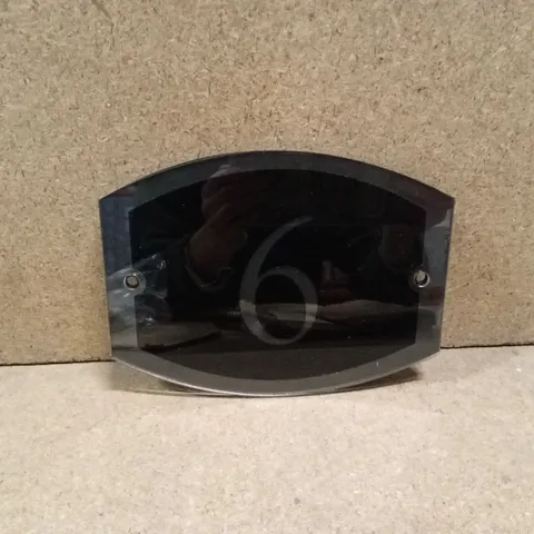 BOXED SIEGFRIED 15CM H PLASTIC HOUSE NUMBER